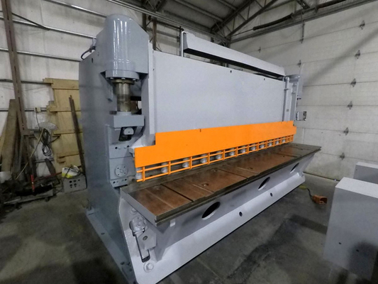 Geser Guillotine Hidrolik Untuk Mesin Geser Mekanik Logam Qc12k-4x2500