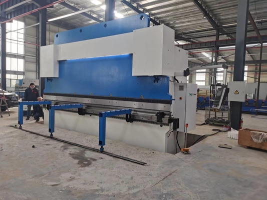 600tn/4600 CNC PRESS BRAKE Y1,Y2,X R+meja defleksi bertenaga