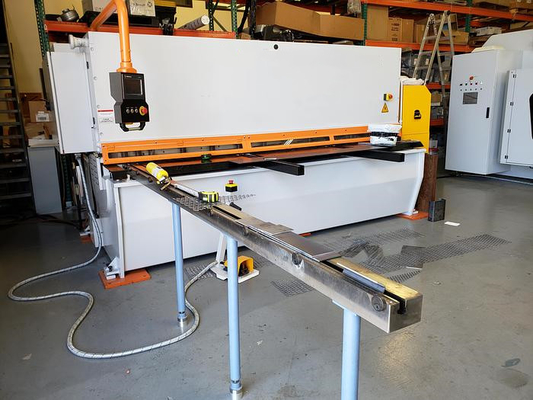 Mesin Geser Guillotine Cnc Otomatis Pemotongan Lembaran Logam Hidrolik